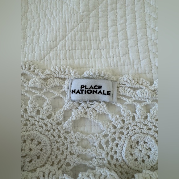 Place Nationale Cover-up - Picture 4 of 5